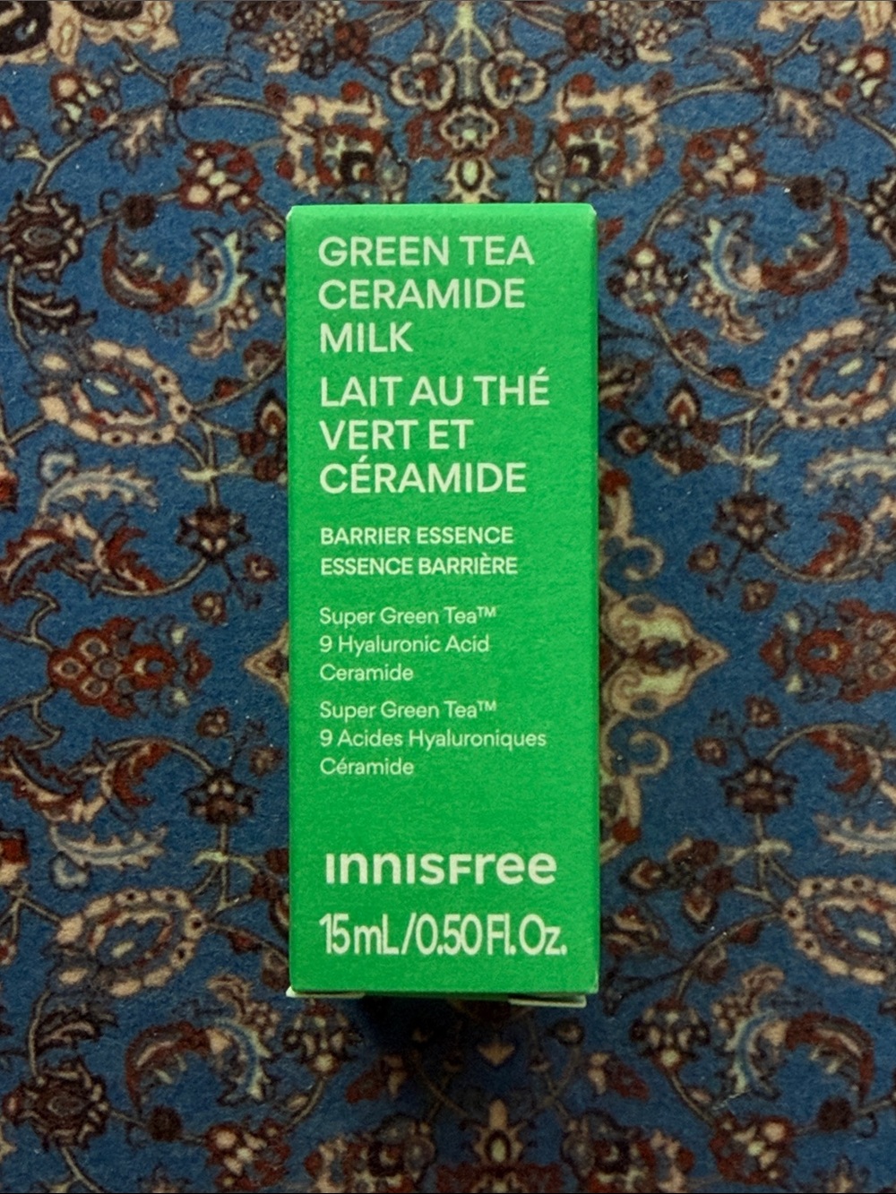 Innisfree Green Tea Ceramide Milk Barrier Essence - Green